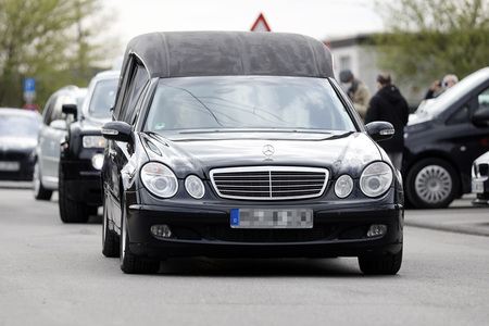 Beerdigung eines hochrangigen Clan-Mitglieds in Leverkusen