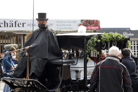 Beerdigung eines hochrangigen Clan-Mitglieds in Leverkusen