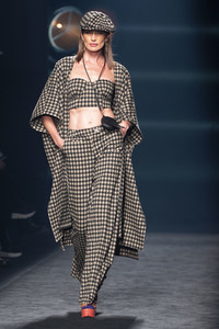 Maite by Lola Casademunt Fashion Show auf der 73. Mercedes-Benz Fashion Week Madrid