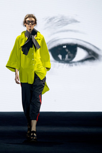 Ulises Mérida Fashion Show auf der 73. Mercedes-Benz Fashion Week Madrid