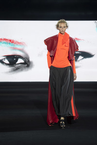 Ulises Mérida Fashion Show auf der 73. Mercedes-Benz Fashion Week Madrid