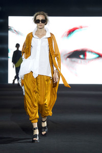 Ulises Mérida Fashion Show auf der 73. Mercedes-Benz Fashion Week Madrid