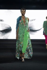 Ulises Mérida Fashion Show auf der 73. Mercedes-Benz Fashion Week Madrid