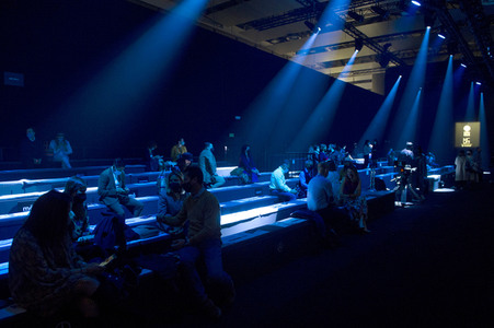 Isabel Sanchis Fashion Show auf der 73. Mercedes-Benz Fashion Week Madrid