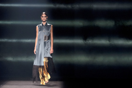 Isabel Sanchis Fashion Show auf der 73. Mercedes-Benz Fashion Week Madrid