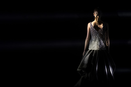 Isabel Sanchis Fashion Show auf der 73. Mercedes-Benz Fashion Week Madrid