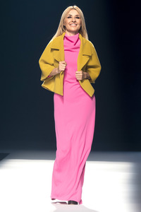 Angel Schlesser Fashion Show auf der 73. Mercedes-Benz Fashion Week Madrid