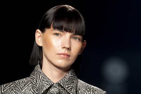 Angel Schlesser Fashion Show auf der 73. Mercedes-Benz Fashion Week Madrid