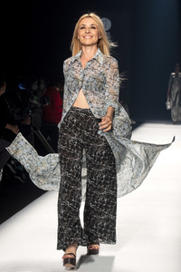 Angel Schlesser Fashion Show auf der 73. Mercedes-Benz Fashion Week Madrid