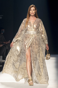 Angel Schlesser Fashion Show auf der 73. Mercedes-Benz Fashion Week Madrid