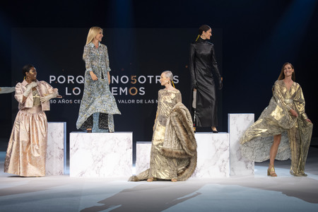 Angel Schlesser Fashion Show auf der 73. Mercedes-Benz Fashion Week Madrid