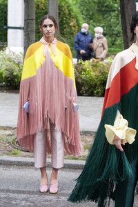 Öffentliche Fashion Show von 10 Designern in Madrid