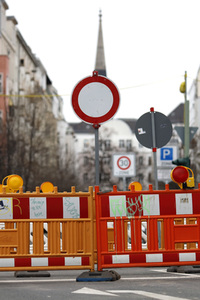 Symbolfoto Straßensperre