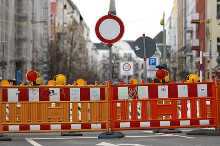 Symbolfoto Straßensperre