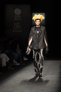Velasquez Fashion Show auf der EGO Mercedes-Benz Fashion Week Madrid