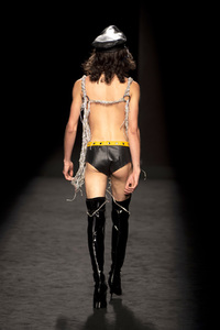 Velasquez Fashion Show auf der EGO Mercedes-Benz Fashion Week Madrid