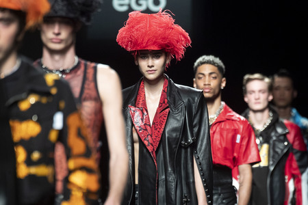 Velasquez Fashion Show auf der EGO Mercedes-Benz Fashion Week Madrid