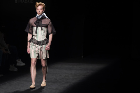 Sergio Villasante Show auf der EGO Mercedes-Benz Fashion Week Madrid