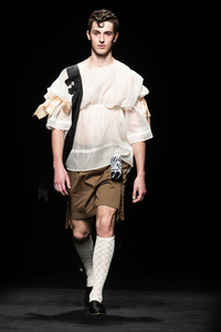 Sergio Villasante Show auf der EGO Mercedes-Benz Fashion Week Madrid