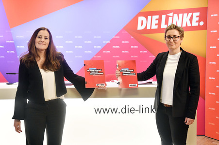 Pressekonferenz zur Wahlprogrammvorstellung der Partei Die Linke in Berlin