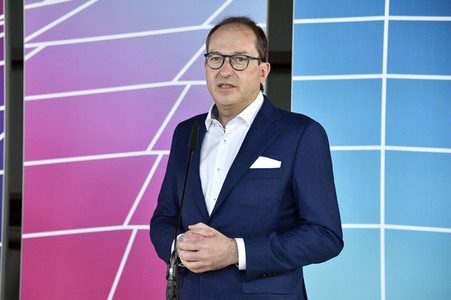 Pressestatement der CDU/CSU-Bundestagsfraktion in Berlin