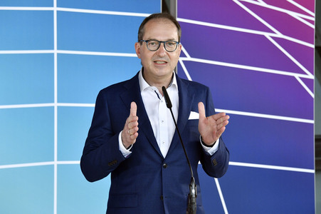 Pressestatement der CDU/CSU-Bundestagsfraktion in Berlin