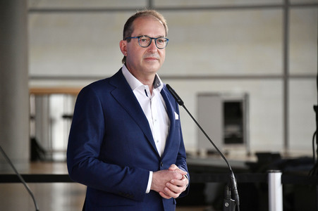 Pressestatement der CDU/CSU-Bundestagsfraktion in Berlin