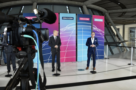Pressestatement der CDU/CSU-Bundestagsfraktion in Berlin