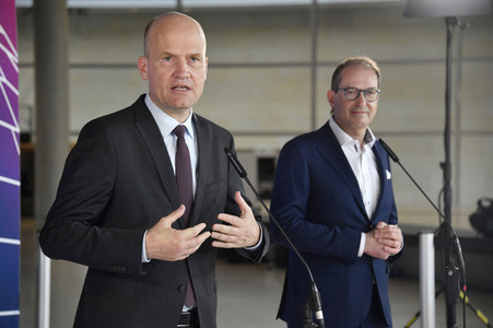 Pressestatement der CDU/CSU-Bundestagsfraktion in Berlin