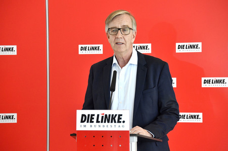 Pressestatement der Partei Die Linke in Berlin