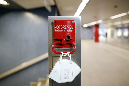 Symbolfoto Bundes-Notbremse