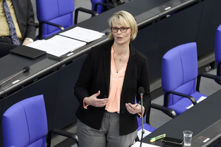 220. Sitzung des Deutschen Bundestages in Berlin