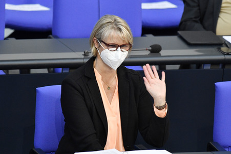 220. Sitzung des Deutschen Bundestages in Berlin