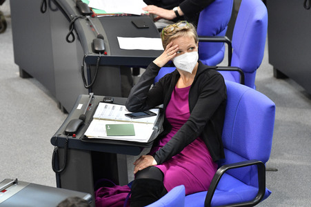 220. Sitzung des Deutschen Bundestages in Berlin