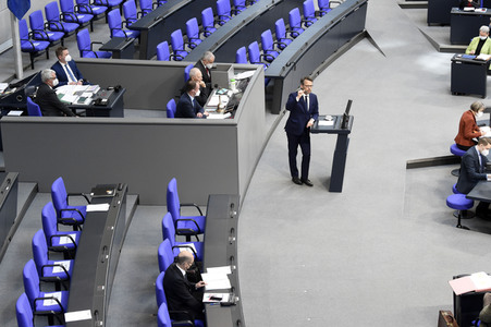 221. Sitzung des Deutschen Bundestages in Berlin