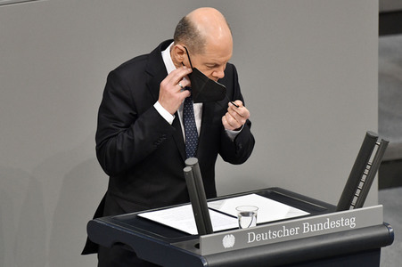 221. Sitzung des Deutschen Bundestages in Berlin