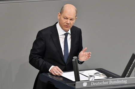 221. Sitzung des Deutschen Bundestages in Berlin