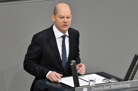 221. Sitzung des Deutschen Bundestages in Berlin