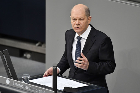 221. Sitzung des Deutschen Bundestages in Berlin