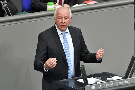 221. Sitzung des Deutschen Bundestages in Berlin