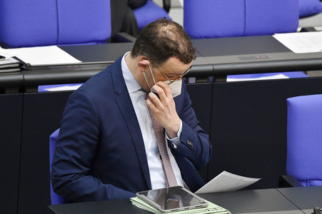 221. Sitzung des Deutschen Bundestages in Berlin