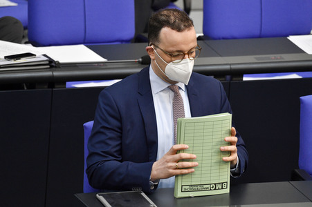 221. Sitzung des Deutschen Bundestages in Berlin