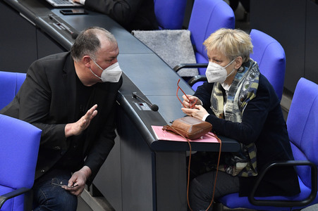 221. Sitzung des Deutschen Bundestages in Berlin