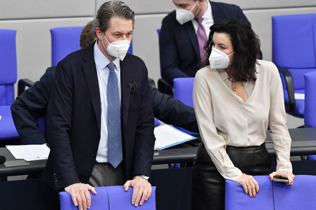 221. Sitzung des Deutschen Bundestages in Berlin