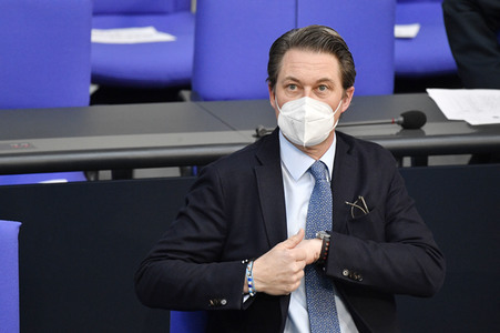 221. Sitzung des Deutschen Bundestages in Berlin