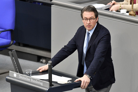 221. Sitzung des Deutschen Bundestages in Berlin