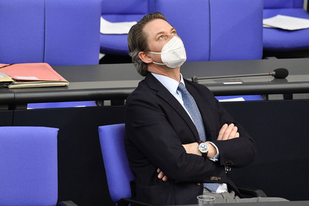 221. Sitzung des Deutschen Bundestages in Berlin