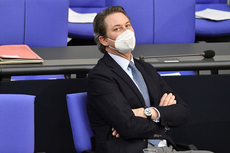 221. Sitzung des Deutschen Bundestages in Berlin