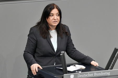 221. Sitzung des Deutschen Bundestages in Berlin