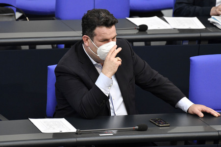 221. Sitzung des Deutschen Bundestages in Berlin